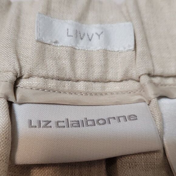 Liz Claiborne Livvy Linen embroidered capris - Picture 4 of 6